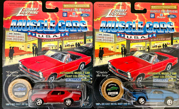 Johnny Lightning Muscle Cars USA 1970 BOSS 302  and 1970 CHEVELLE SS with Collectors Coin
